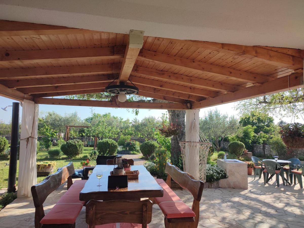 House Kuna Bristane Ngoại thất bức ảnh